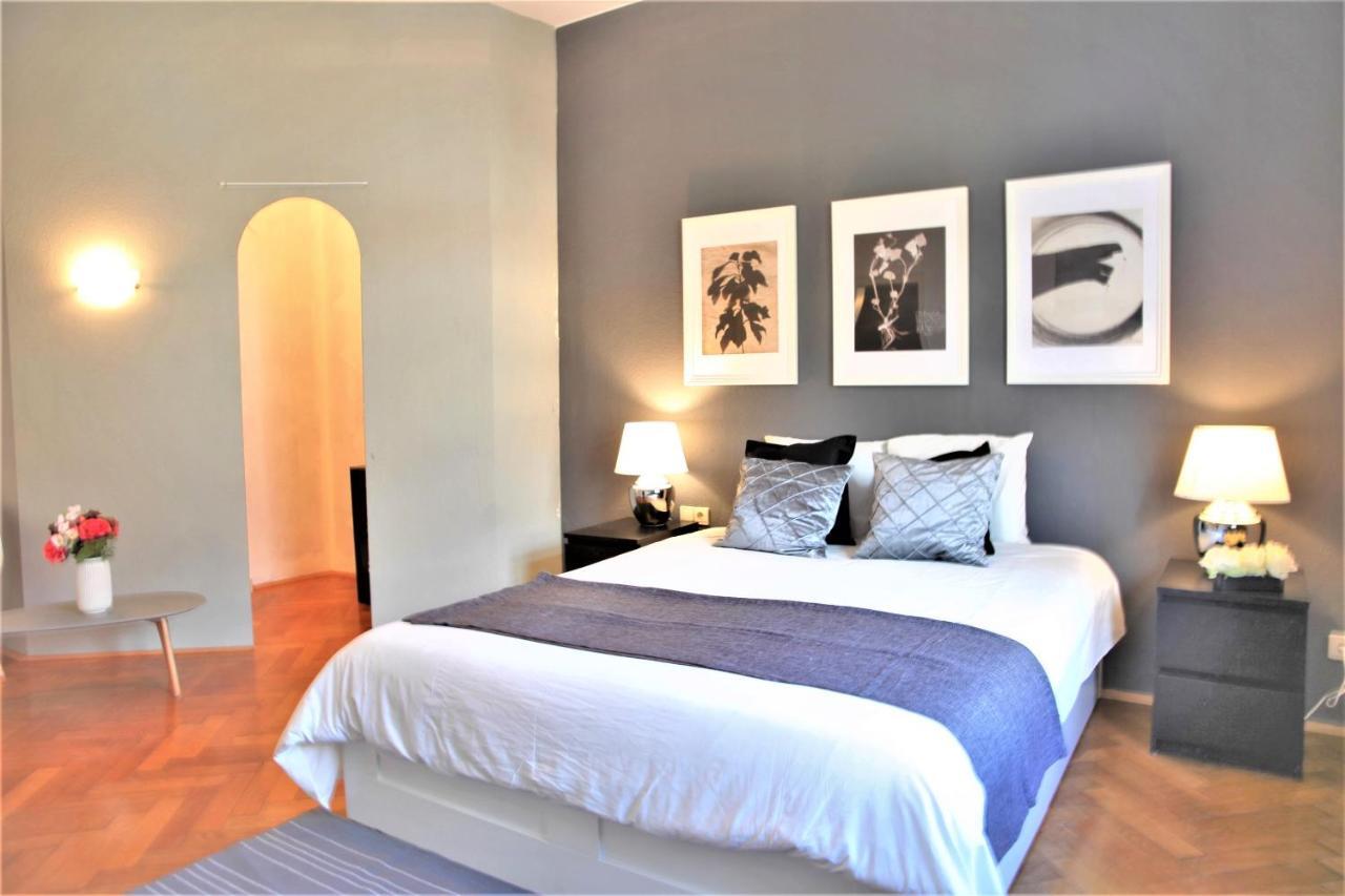 Spacious Apartment In The Heart Of Innsbruck Esterno foto