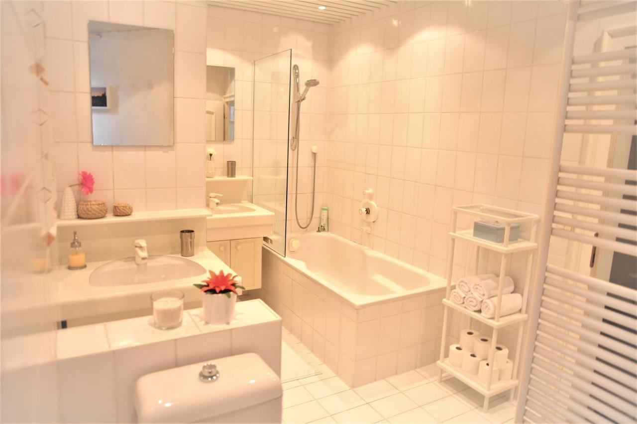 Spacious Apartment In The Heart Of Innsbruck Esterno foto